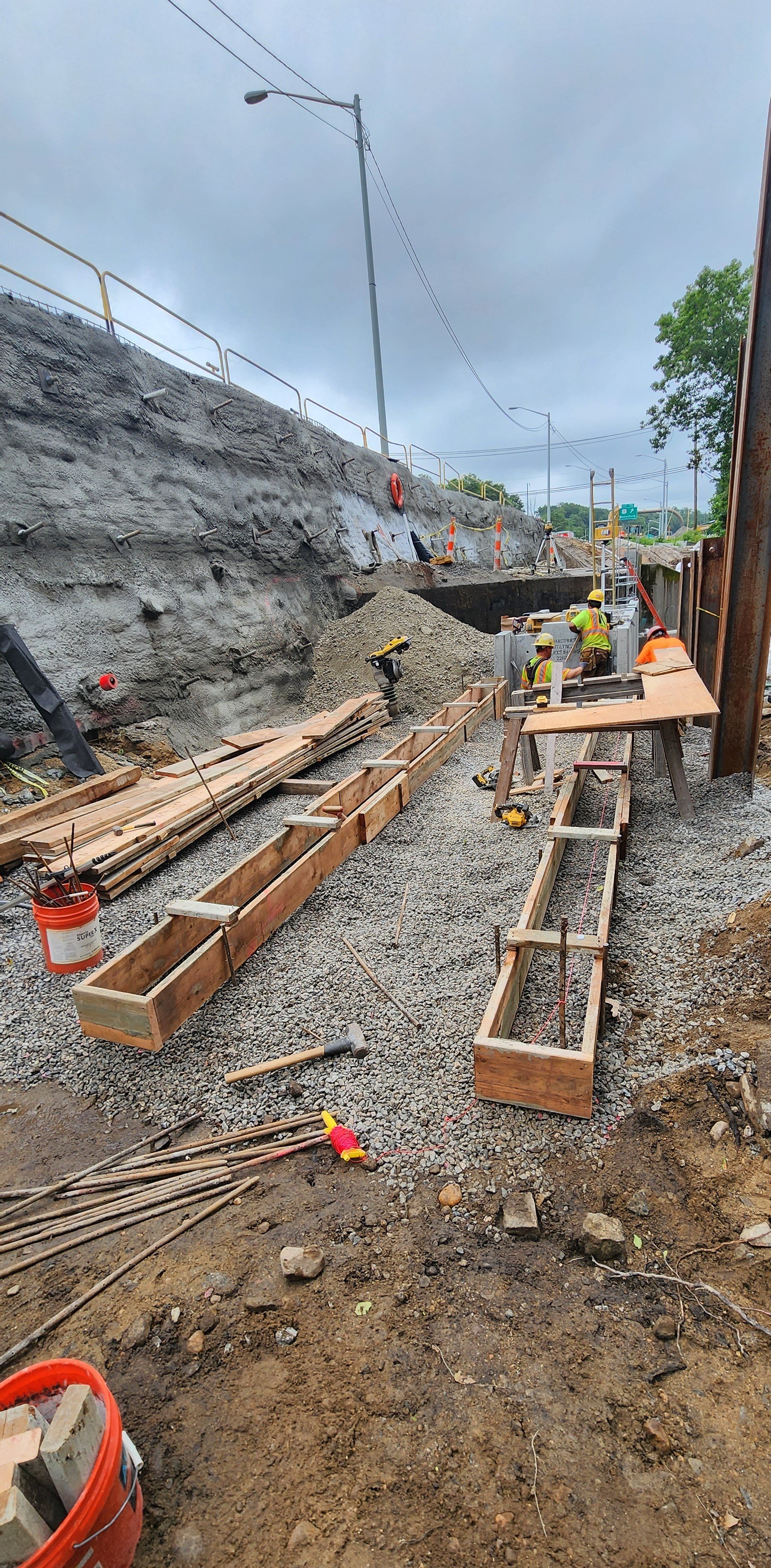 Retaining Wall 115 Leveling Pad South Side